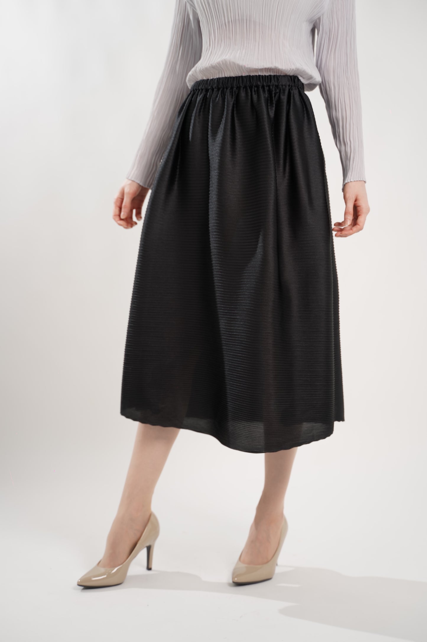 FLUFFY SKIRT