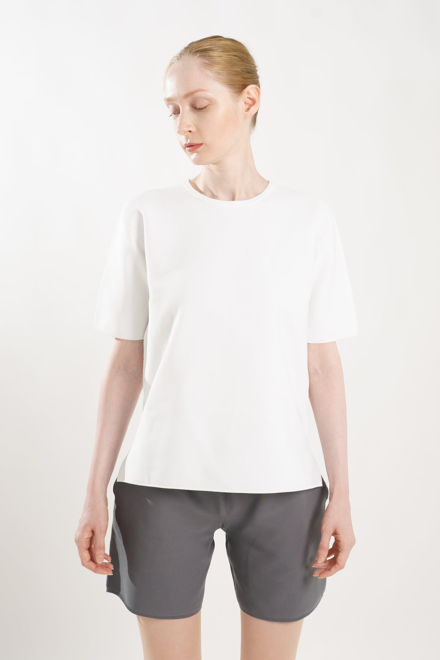 BASIC KNIT T-SHIRTS