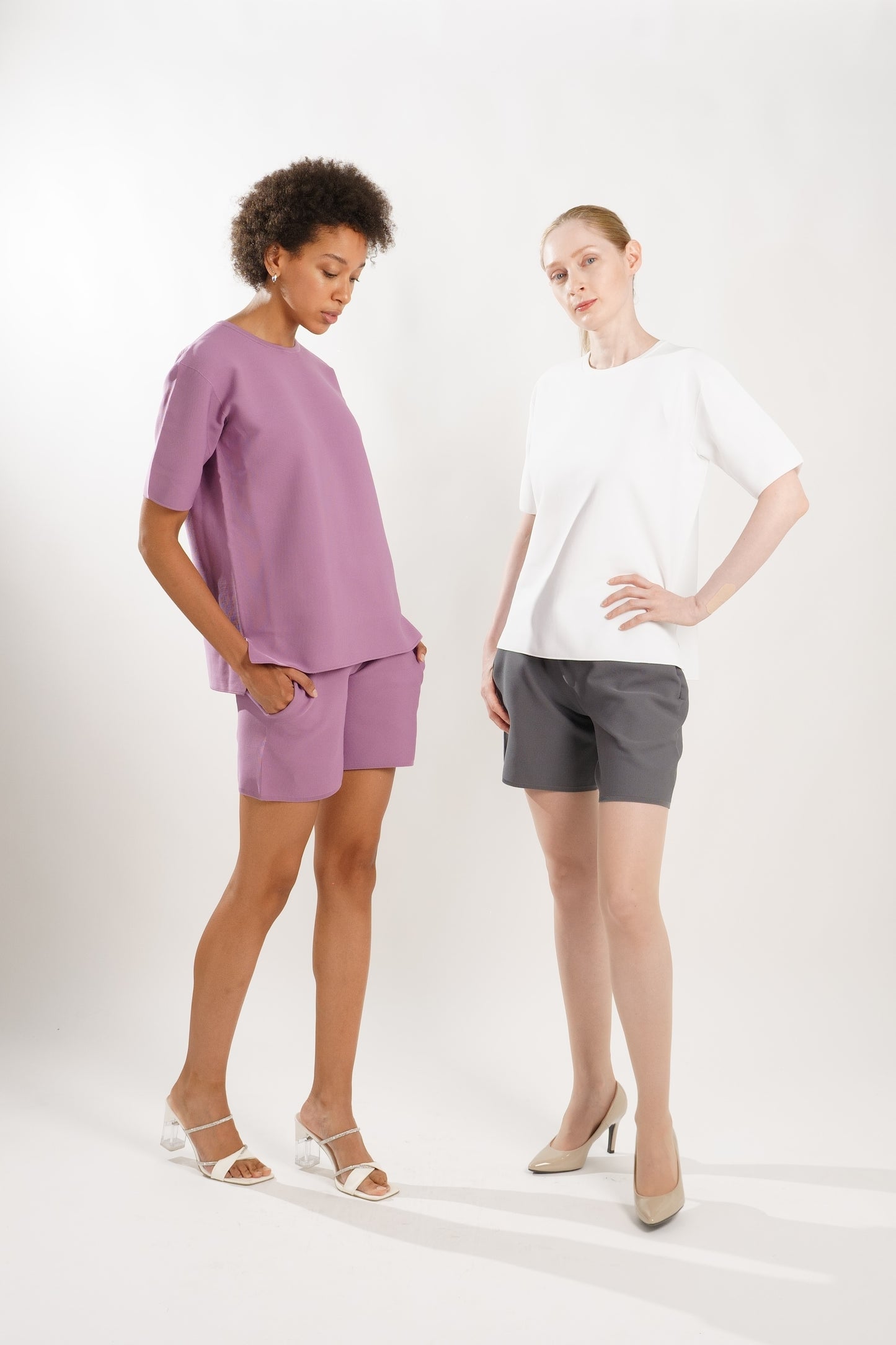 BASIC KNIT T-SHIRTS