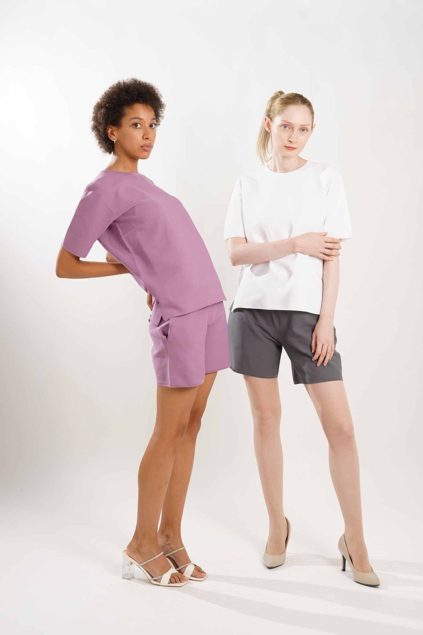 BASIC KNIT T-SHIRTS